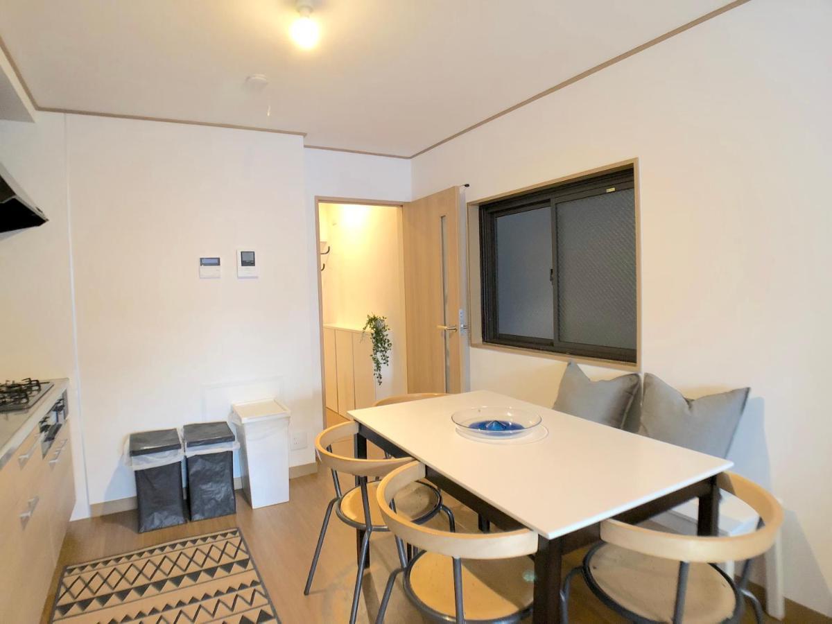 Harajuku Three Bedroom - Rooftop Terrace Apartment